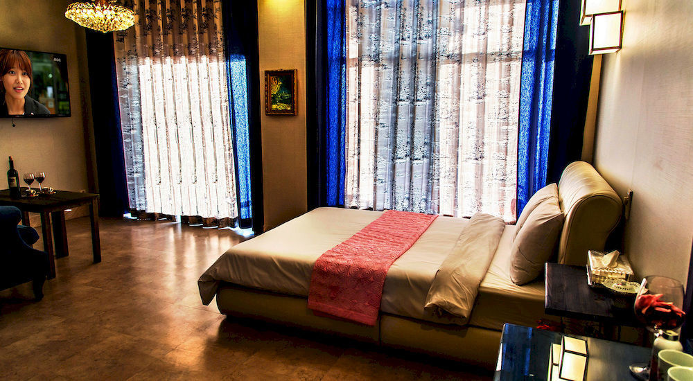 Hotel White House Jeju Bagian luar foto