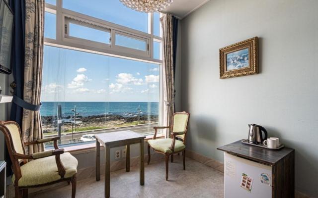 Hotel White House Jeju Bagian luar foto