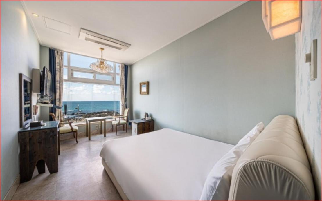 Hotel White House Jeju Bagian luar foto