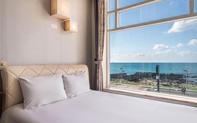 Hotel White House Jeju Bagian luar foto