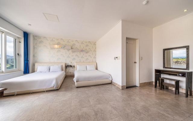 Hotel White House Jeju Bagian luar foto